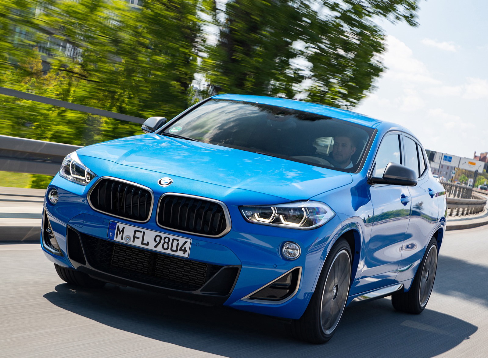 2019 BMW X2 M35i Front Three-Quarter Wallpapers  #65 of 130