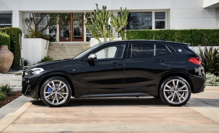 2019 BMW X2 M35i Side Wallpapers 450x275 (23)