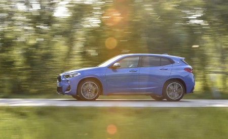 2019 BMW X2 M35i Side Wallpapers 450x275 (58)