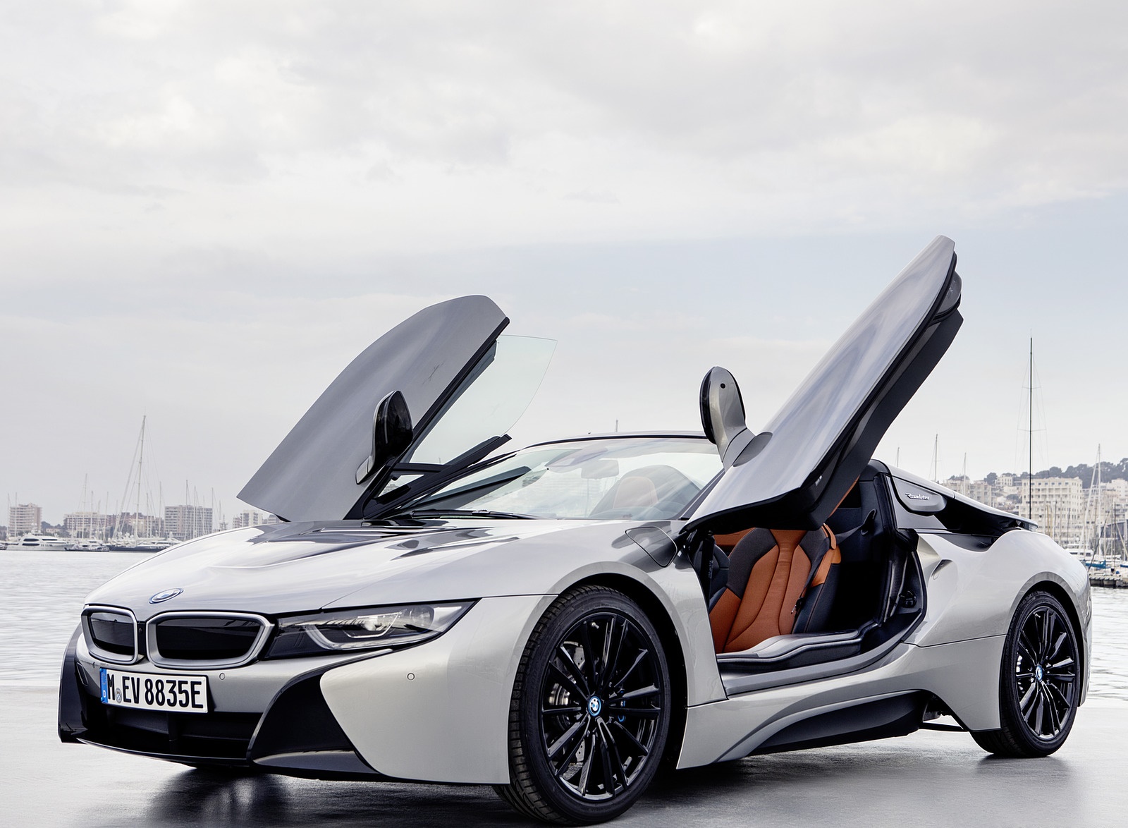 2019 BMW i8 Roadster (Color: Donington Grey) Front Three-Quarter Wallpapers #70 of 95