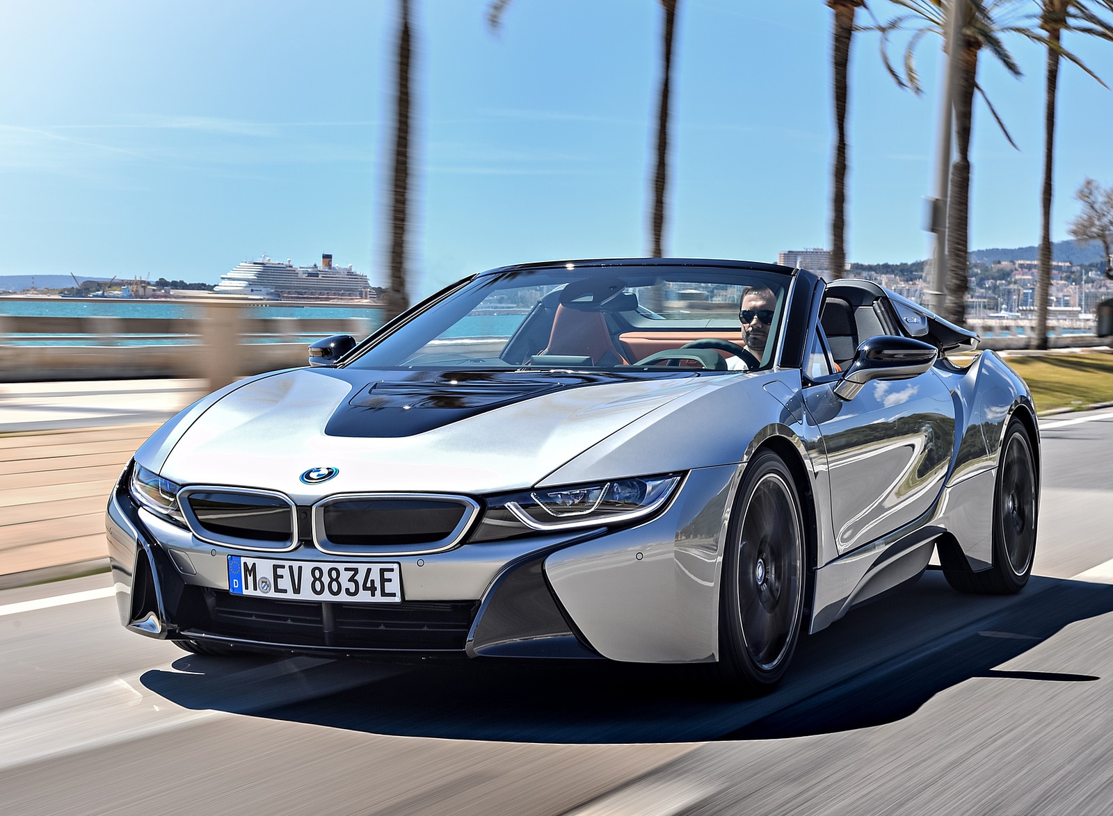 2019 BMW i8 Roadster (Color: Donington Grey) Front Wallpapers #57 of 95