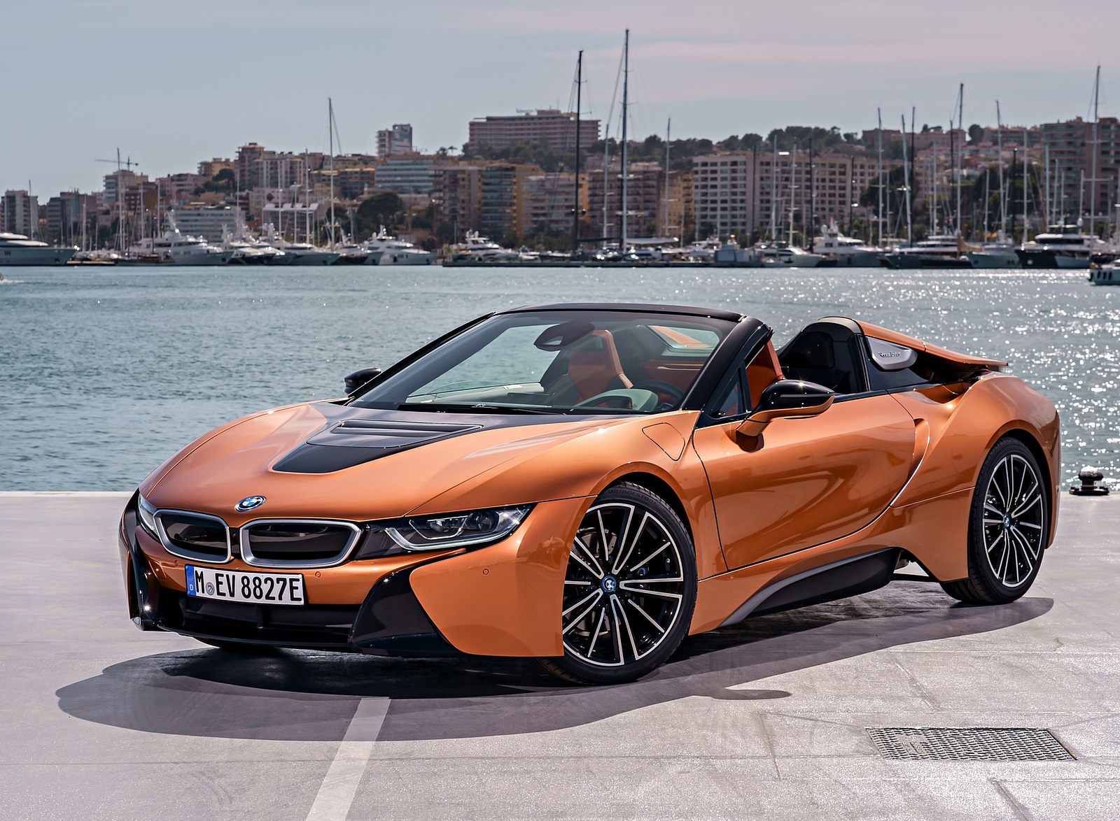 2019 BMW i8 Roadster (Color: E-Copper) Front Three-Quarter Wallpapers #39 of 95