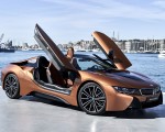 2019 BMW i8 Roadster (Color: E-Copper) Front Three-Quarter Wallpapers 150x120 (50)