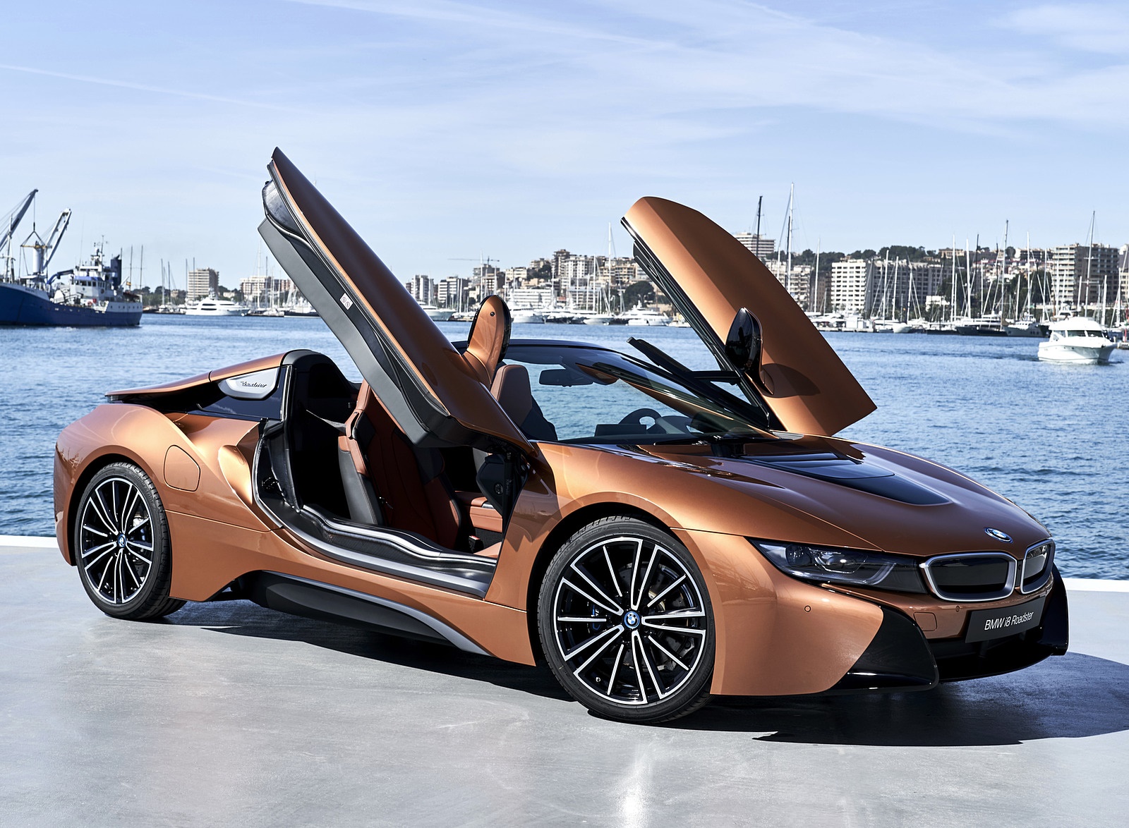 2019 BMW i8 Roadster (Color: E-Copper) Front Three-Quarter Wallpapers #50 of 95