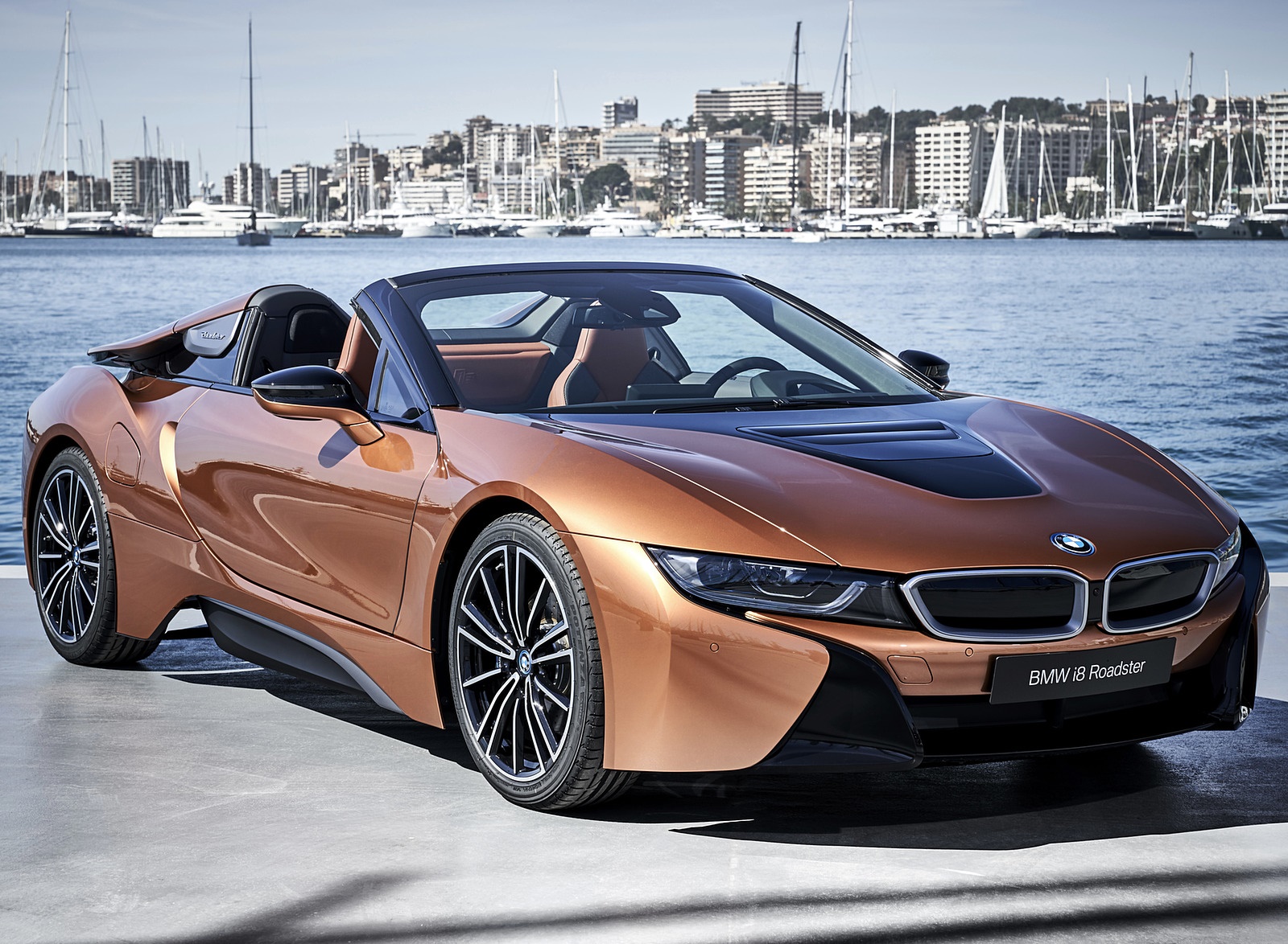 2019 BMW i8 Roadster (Color: E-Copper) Front Three-Quarter Wallpapers #49 of 95