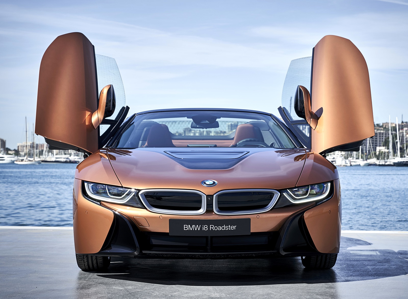 2019 BMW i8 Roadster (Color: E-Copper) Front Wallpapers #47 of 95