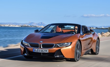 2019 BMW i8 Roadster (Color: E-Copper) Front Wallpapers 450x275 (34)