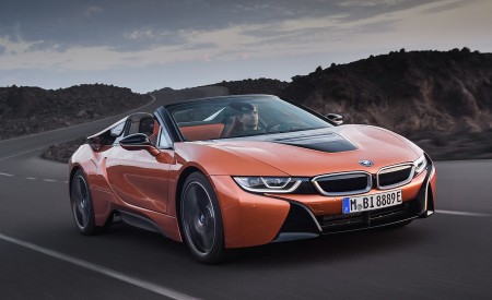 2019 BMW i8 Roadster Front Three-Quarter Wallpapers 450x275 (5)