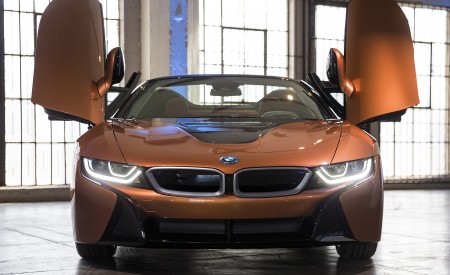 2019 BMW i8 Roadster Front Wallpapers 450x275 (33)