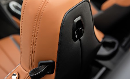 2019 BMW i8 Roadster Interior Detail Wallpapers 450x275 (90)