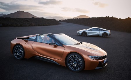 2019 BMW i8 Roadster and Coupe Wallpapers 450x275 (15)