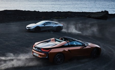 2019 BMW i8 Roadster and Coupe Wallpapers 450x275 (16)