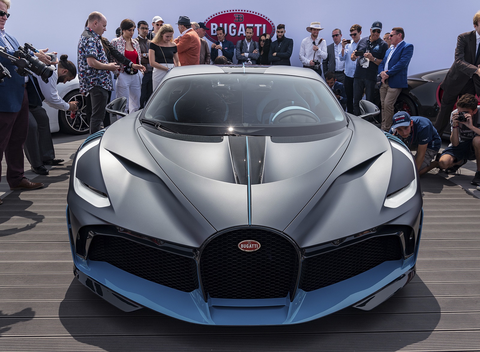 2019 Bugatti Divo Front Wallpapers #46 of 57