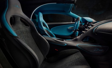 2019 Bugatti Divo Interior Seats Wallpapers 450x275 (36)