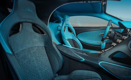 2019 Bugatti Divo Interior Seats Wallpapers 450x275 (29)