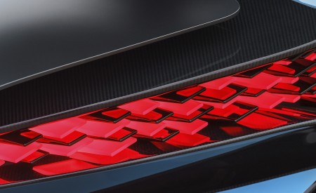 2019 Bugatti Divo Tail Light Wallpapers 450x275 (32)