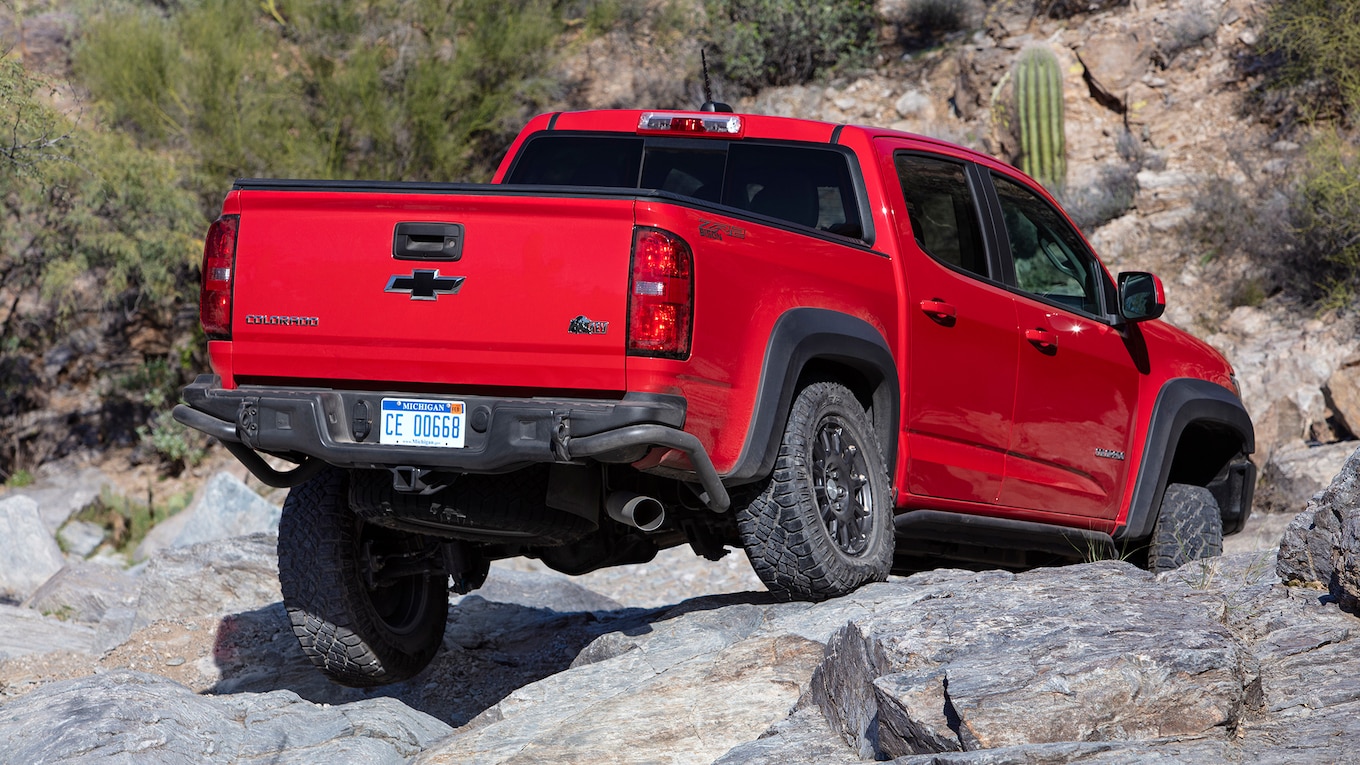 2019 Chevrolet Colorado ZR2 Bison Rear Wallpapers (8)