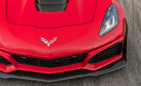 2019 Chevrolet Corvette ZR1 Detail Wallpapers 450x275 (108)