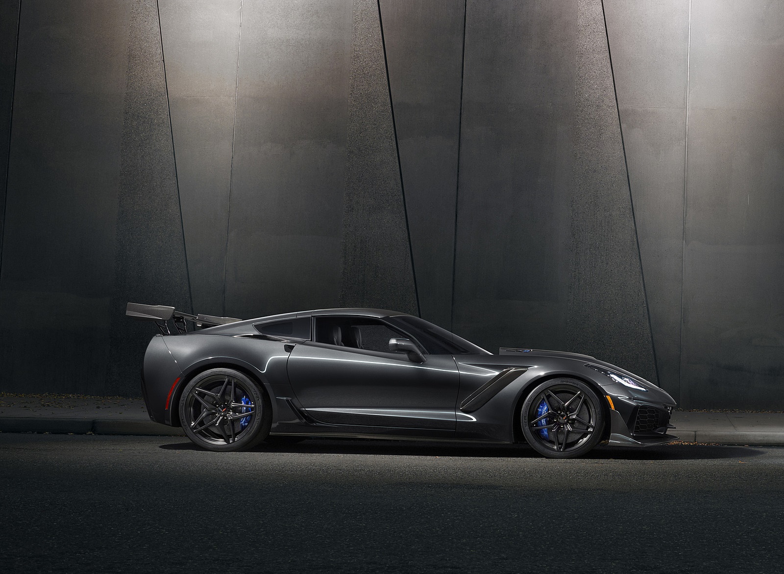 2019 Chevrolet Corvette ZR1 Side Wallpapers #75 of 129