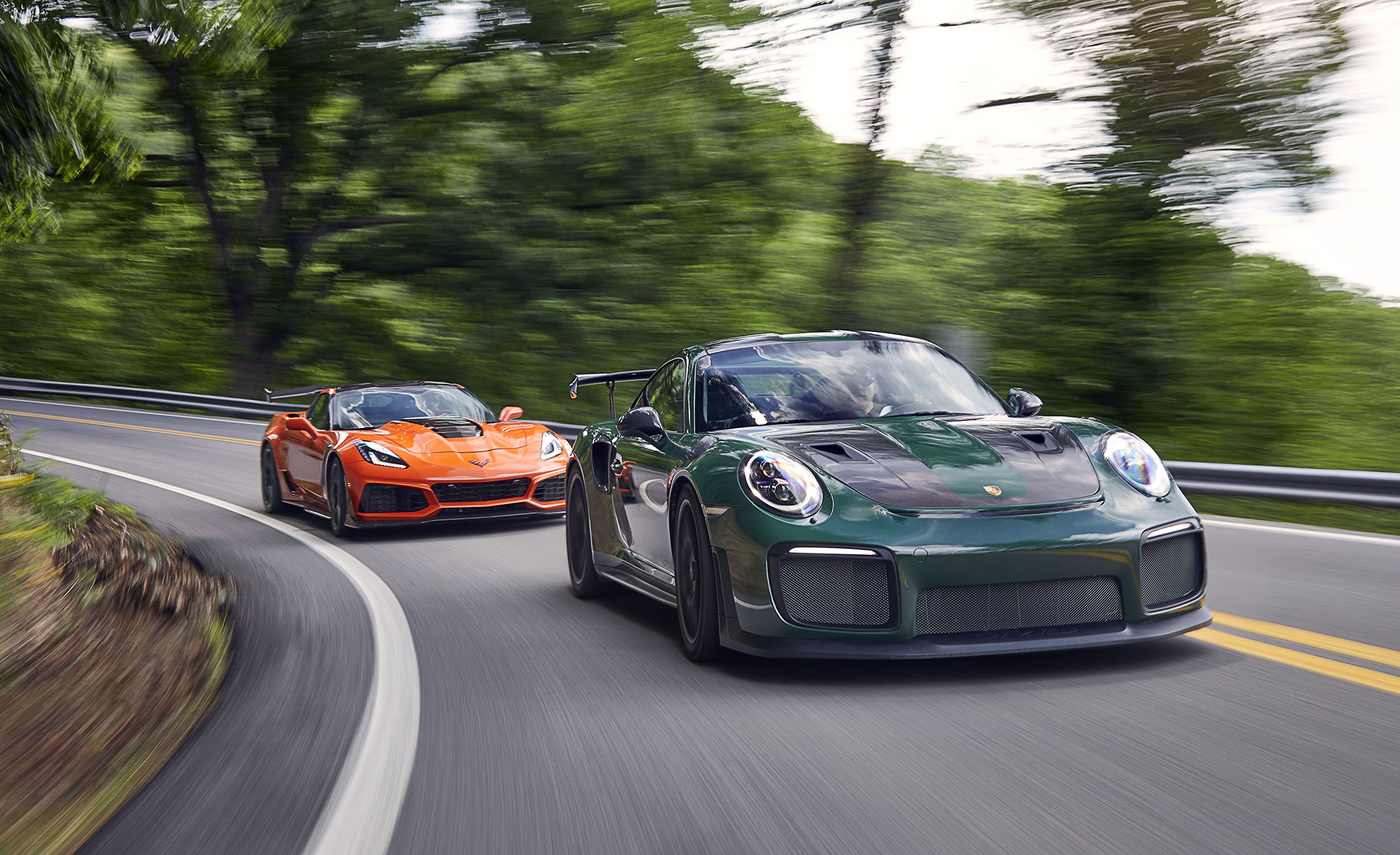 2019 Chevrolet Corvette ZR1 and 2018 Porsche 911 GT2 RS Front Three-Quarter Wallpapers (1)