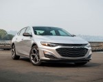 2019 Chevrolet Malibu RS Front Three-Quarter Wallpapers 150x120