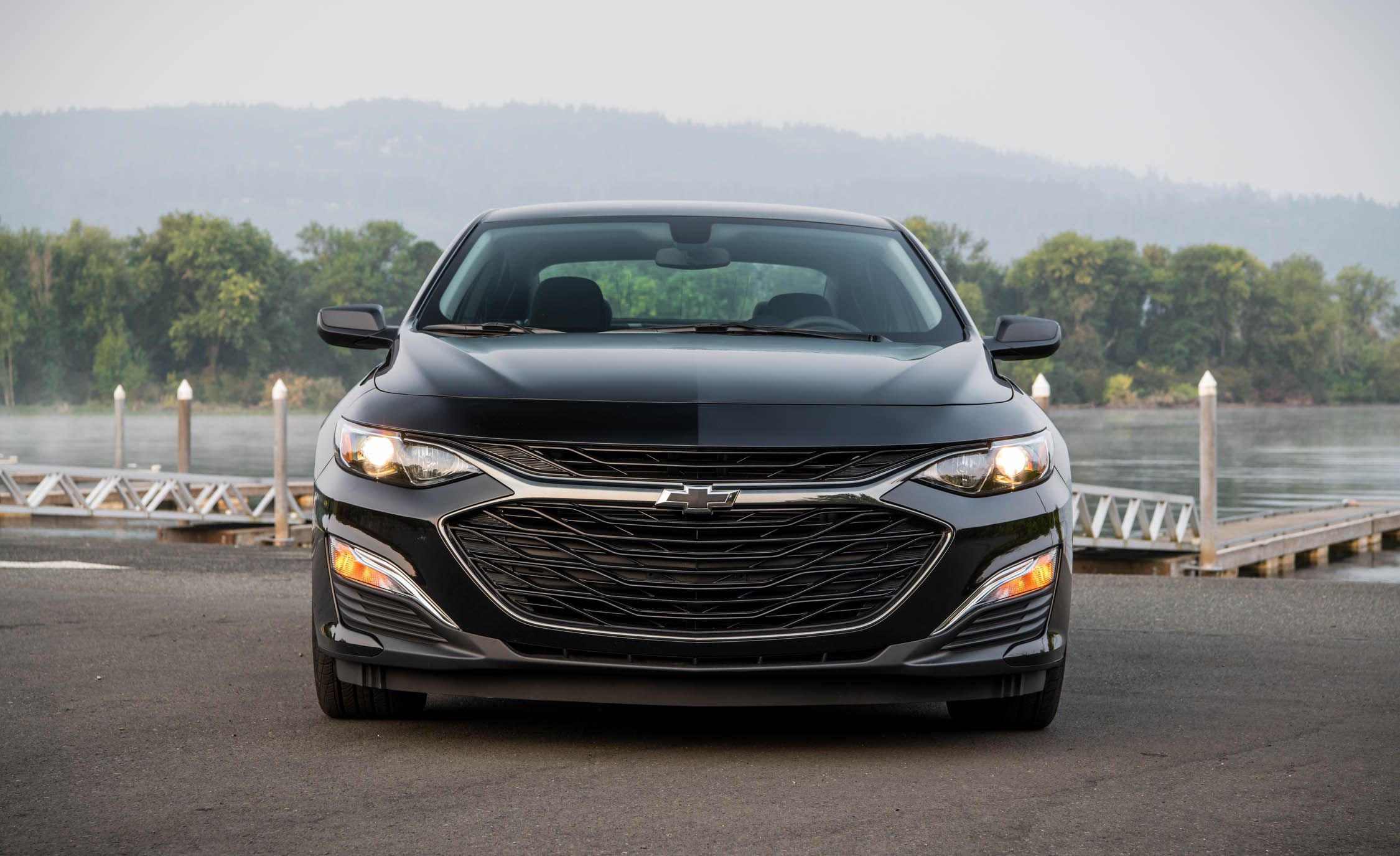 2019 Chevrolet Malibu RS Front Wallpapers (5)