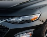 2019 Chevrolet Malibu RS Headlight Wallpapers 150x120 (14)