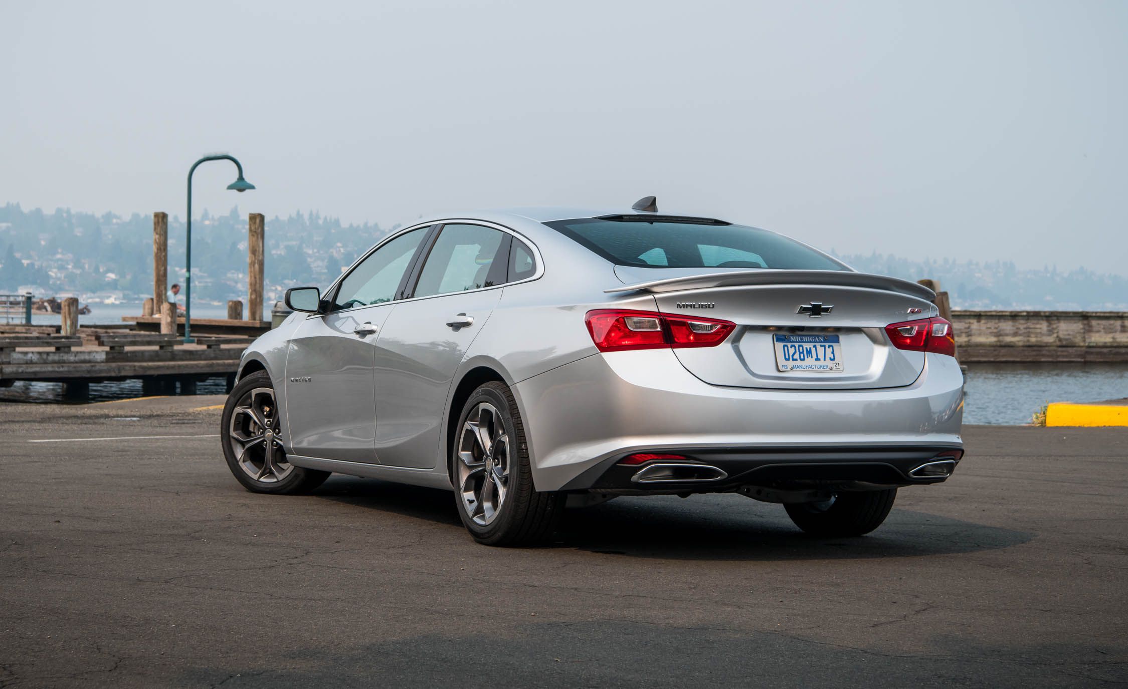 2019 Chevrolet Malibu RS Rear Wallpapers #31 of 40