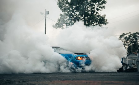 2019 Dodge Challenger SRT Hellcat Redeye Burnout Wallpapers 450x275 (8)