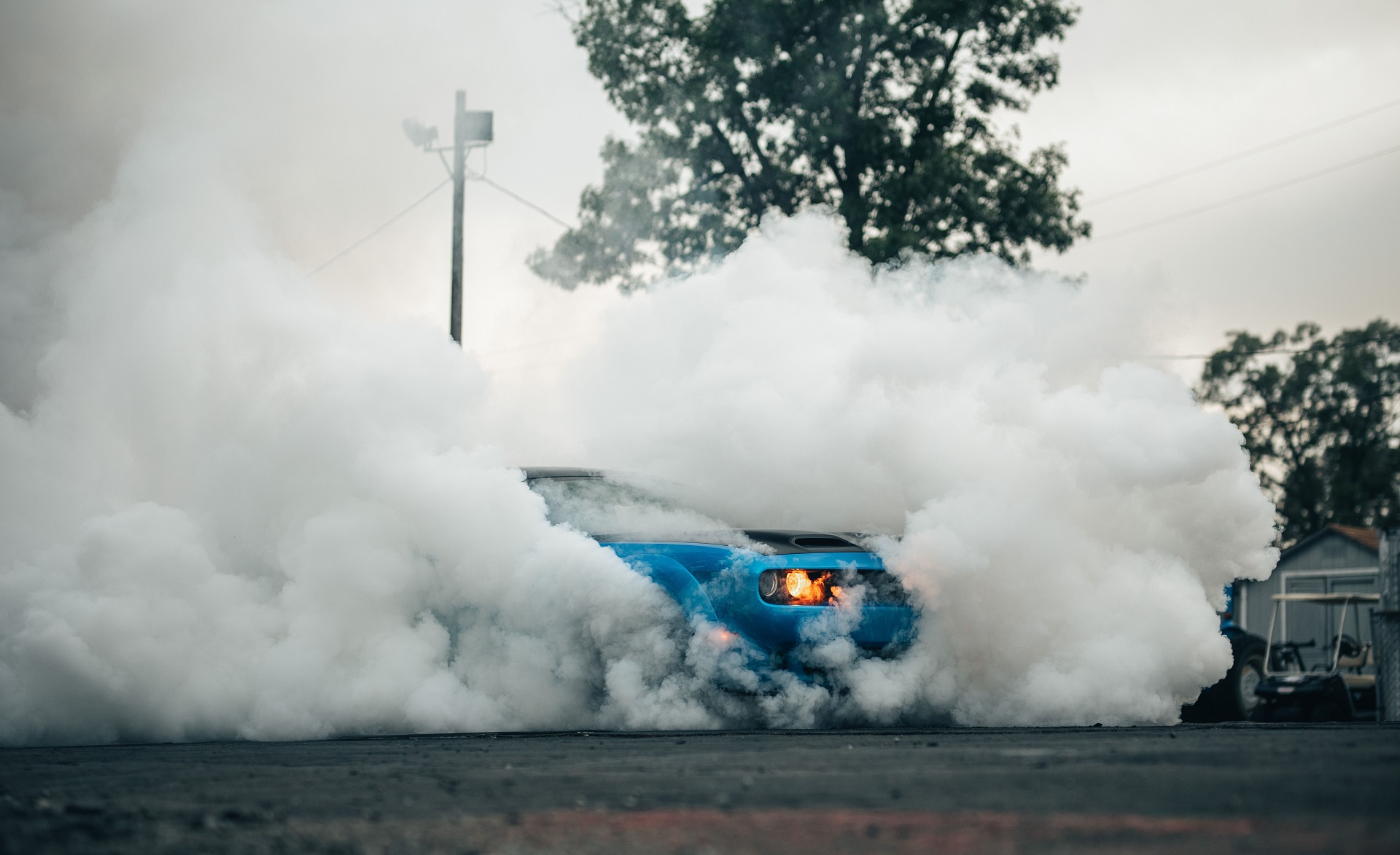 2019 Dodge Challenger SRT Hellcat Redeye Burnout Wallpapers (8)