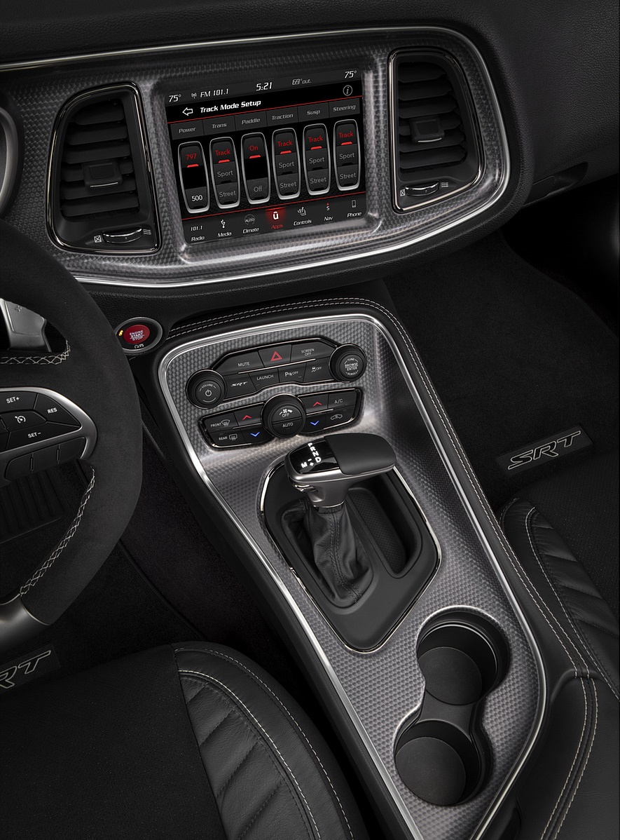2019 Dodge Challenger SRT Hellcat Redeye Central Console Wallpapers #49 of 54