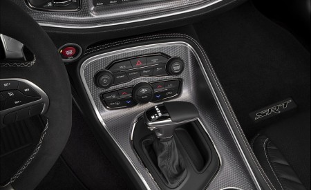 2019 Dodge Challenger SRT Hellcat Redeye Central Console Wallpapers 450x275 (47)