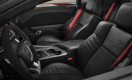 2019 Dodge Challenger SRT Hellcat Redeye Interior Seats Wallpapers 450x275 (41)
