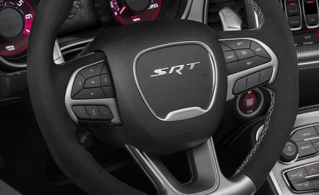 2019 Dodge Challenger SRT Hellcat Redeye Interior Steering Wheel Wallpapers 450x275 (39)