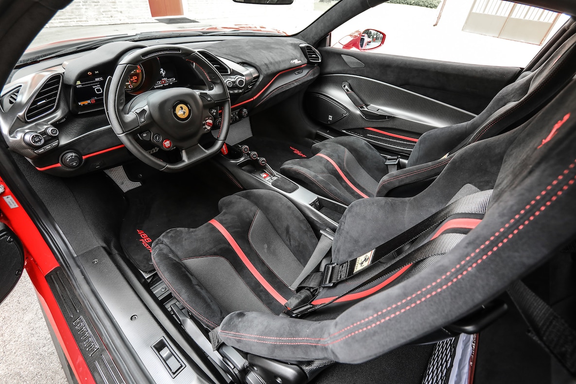 2019 Ferrari 488 Pista Interior Detail Wallpapers #53 of 62