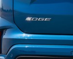 2019 Ford Edge ST Badge Wallpapers 150x120 (24)