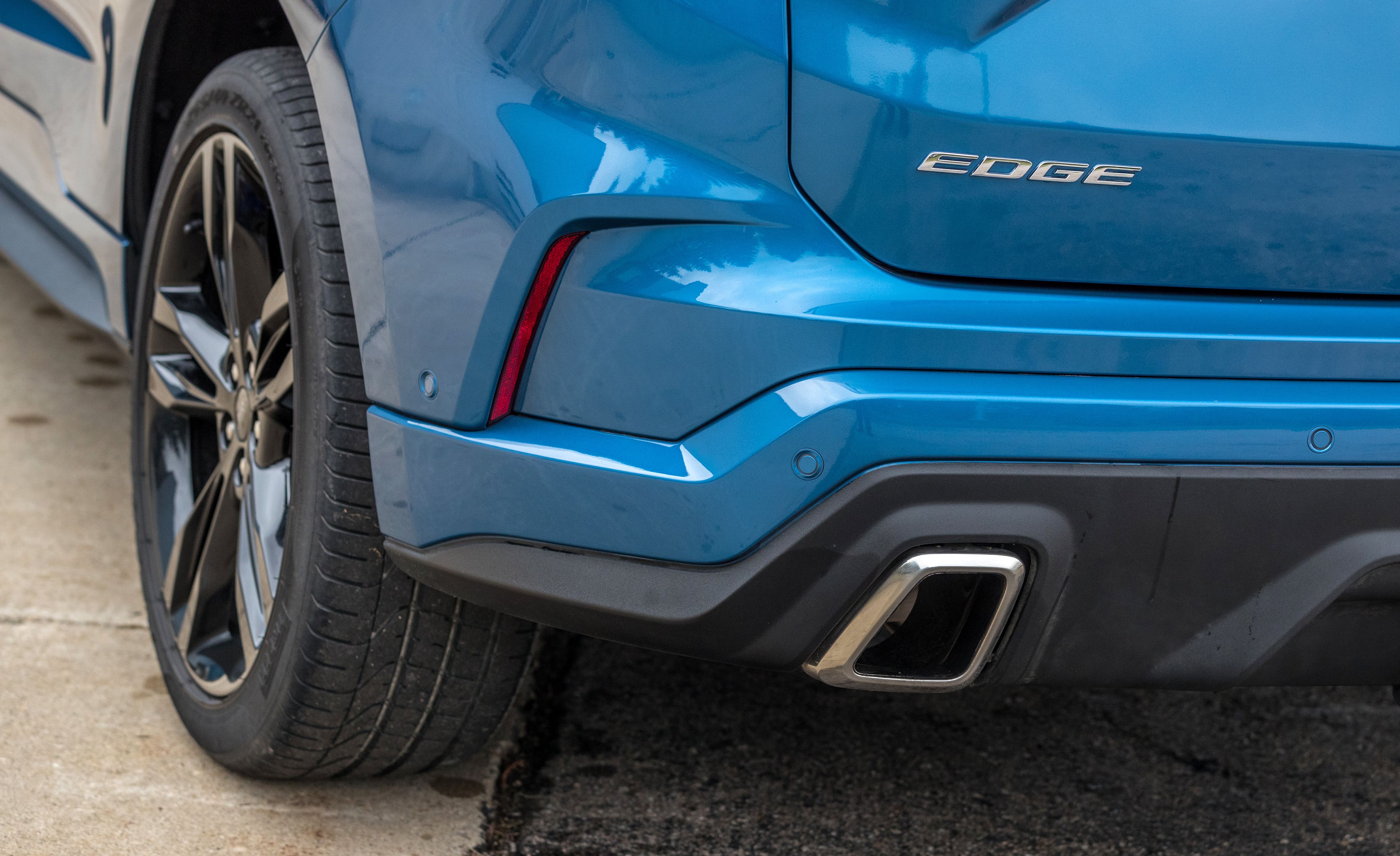 2019 Ford Edge ST Tailpipe Wallpapers #18 of 61