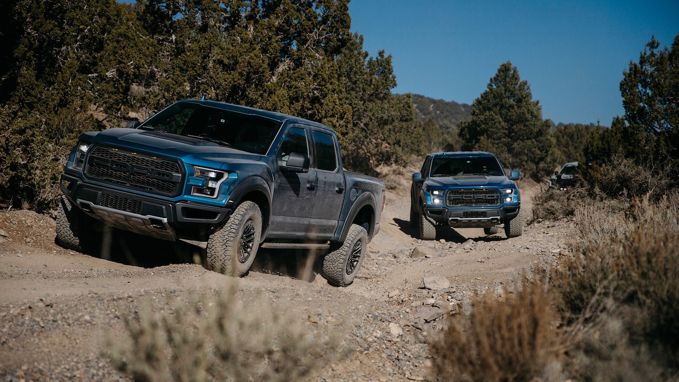 2019 Ford F-150 Raptor Front Three-Quarter Wallpapers #25 of 59