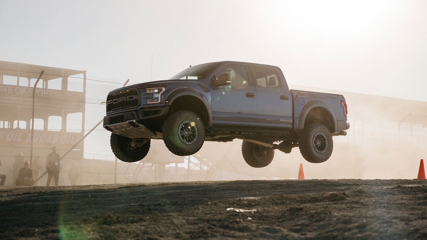 2019 Ford F-150 Raptor Off-Road Wallpapers #33 of 59