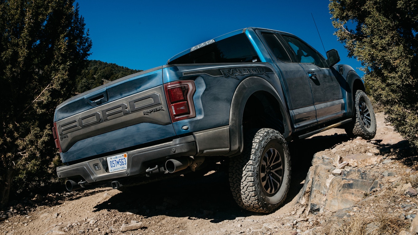 2019 Ford F-150 Raptor Rear Three-Quarter Wallpapers #28 of 59