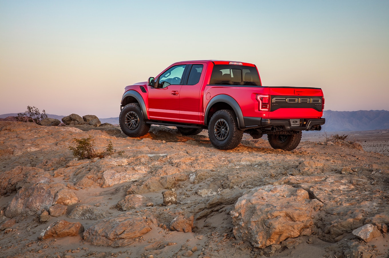2019 Ford F-150 Raptor Rear Three-Quarter Wallpapers #40 of 59