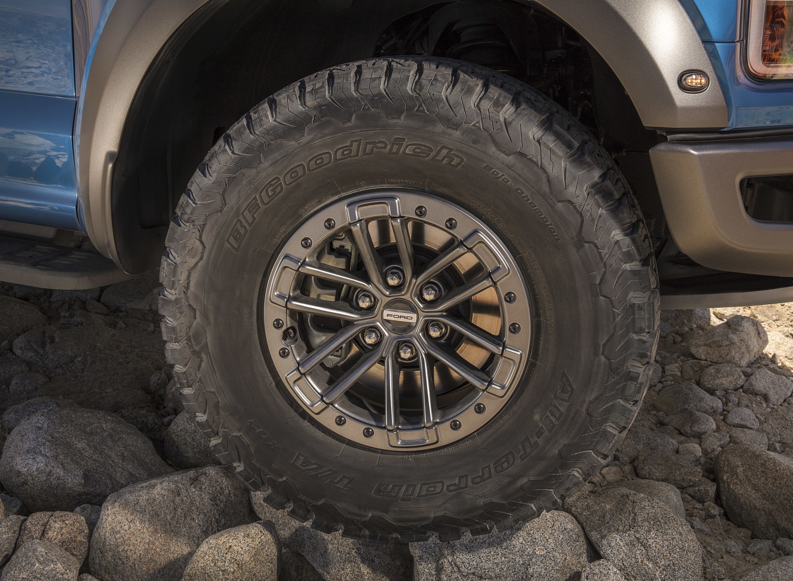 2019 Ford F-150 Raptor Wheel Wallpapers #52 of 59