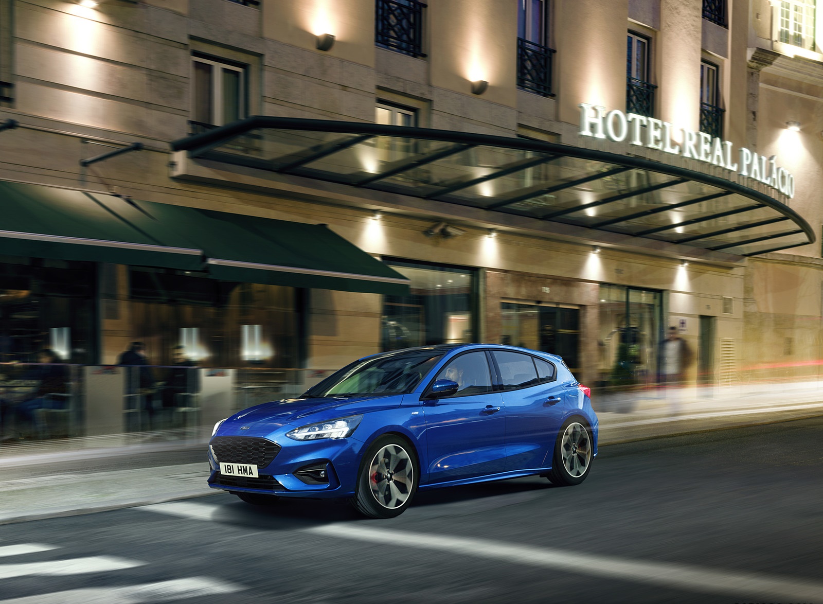 2019 Ford Focus Hatchback ST-Line Front Three-Quarter Wallpapers #6 of 90