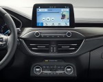 2019 Ford Focus Hatchback Vignale Central Console Wallpapers 150x120 (52)