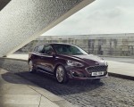 2019 Ford Focus Hatchback Vignale Front Three-Quarter Wallpapers 150x120 (38)