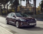 2019 Ford Focus Hatchback Vignale Front Three-Quarter Wallpapers 150x120 (34)