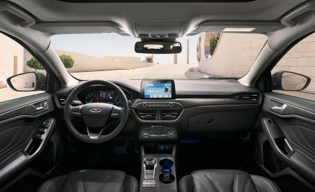 2019 Ford Focus Hatchback Vignale Interior Cockpit Wallpapers 450x275 (49)