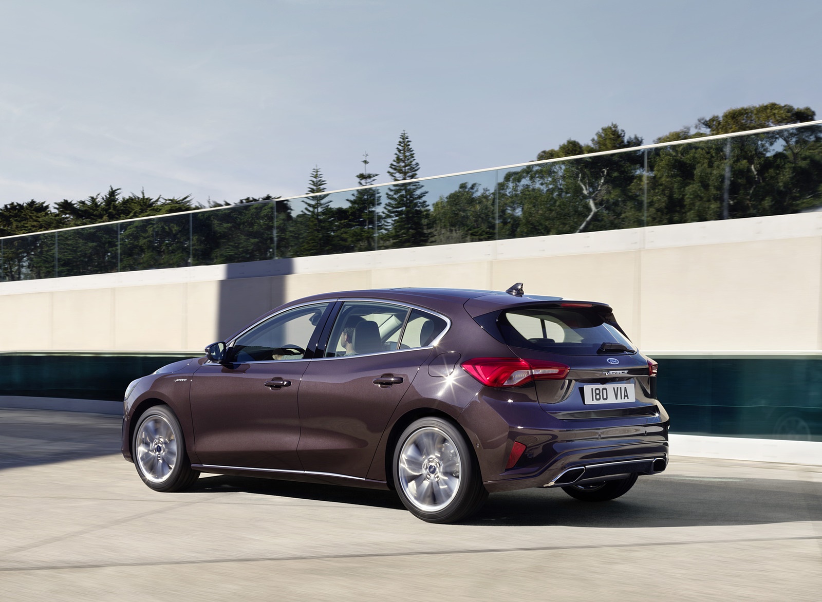 2019 Ford Focus Hatchback Vignale Rear Three-Quarter Wallpapers #36 of 90