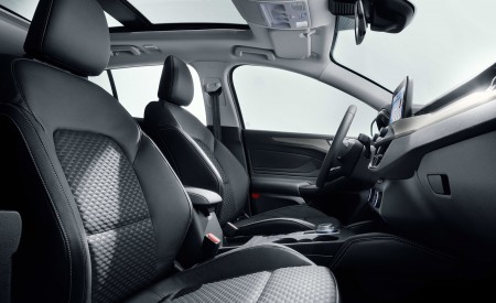 2019 Ford Focus Wagon Titanium Interior Front Seats Wallpapers 450x275 (89)