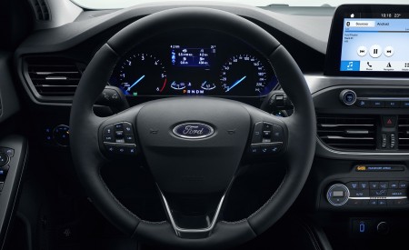 2019 Ford Focus Wagon Titanium Interior Steering Wheel Wallpapers 450x275 (83)